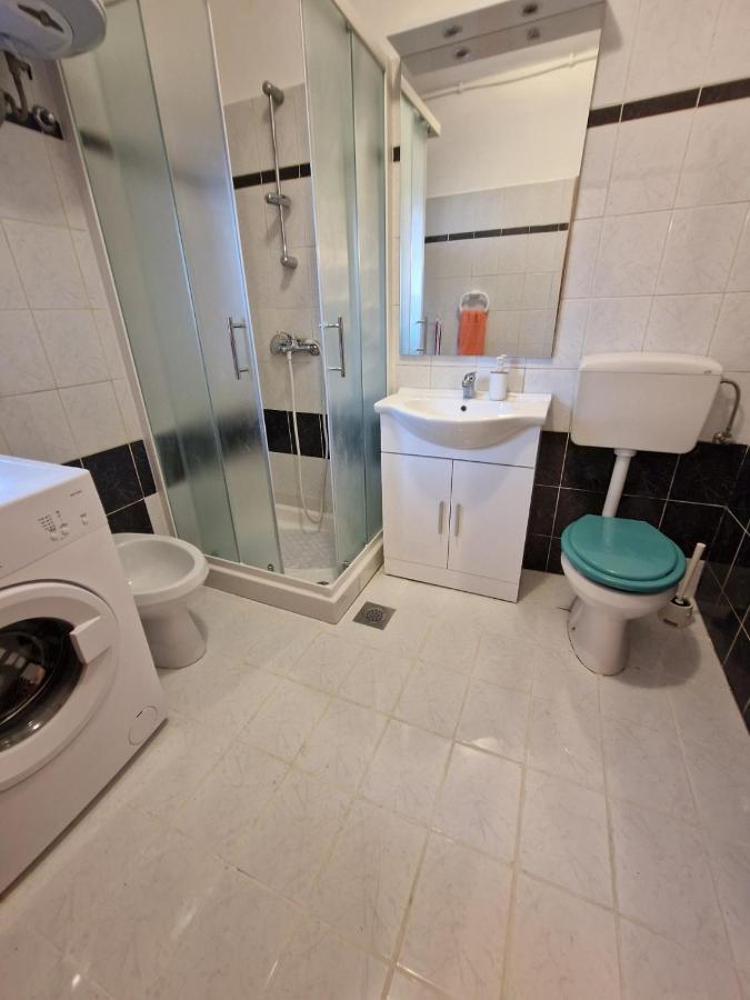 Apartman Sandro Motovun Bagian luar foto