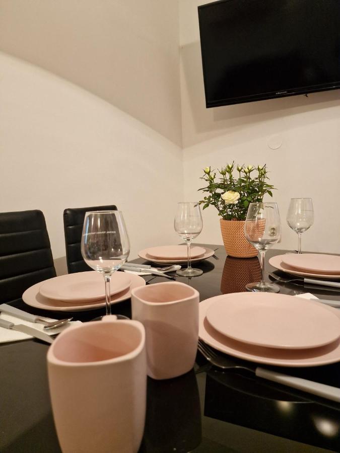 Apartman Sandro Motovun Bagian luar foto
